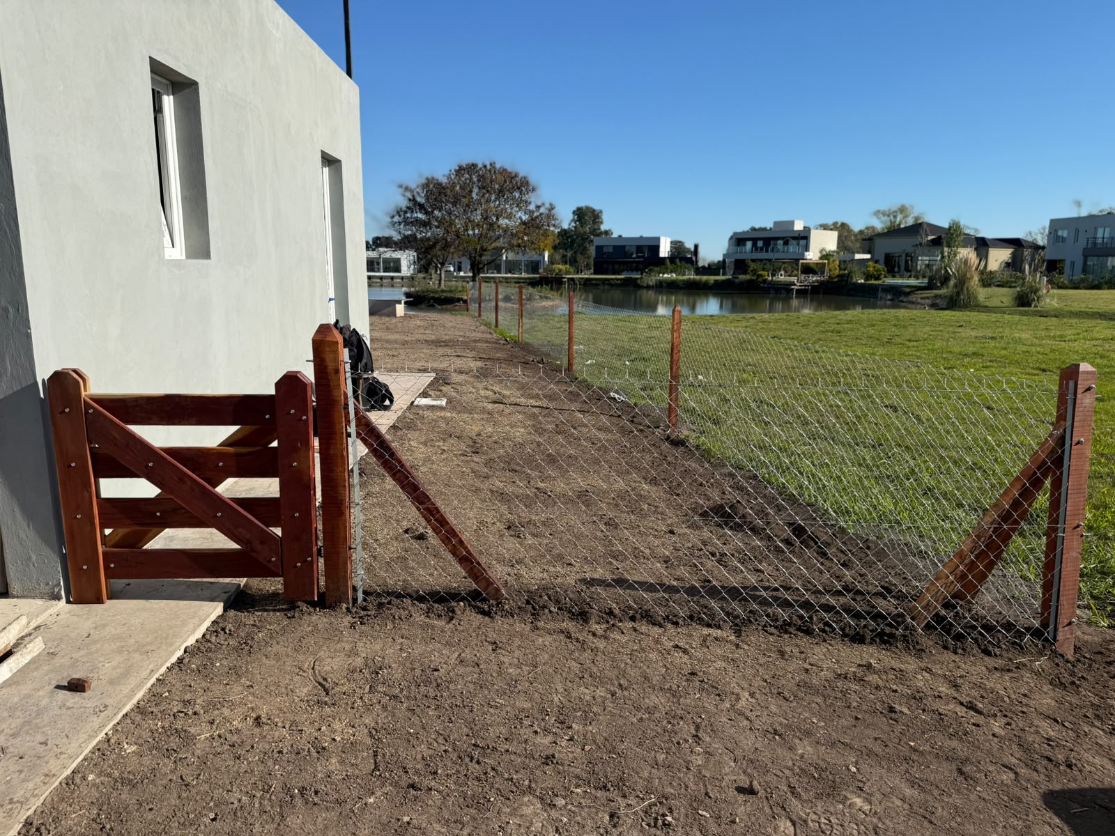Instalación de Cerco Perimetral Olímpico en Canning
